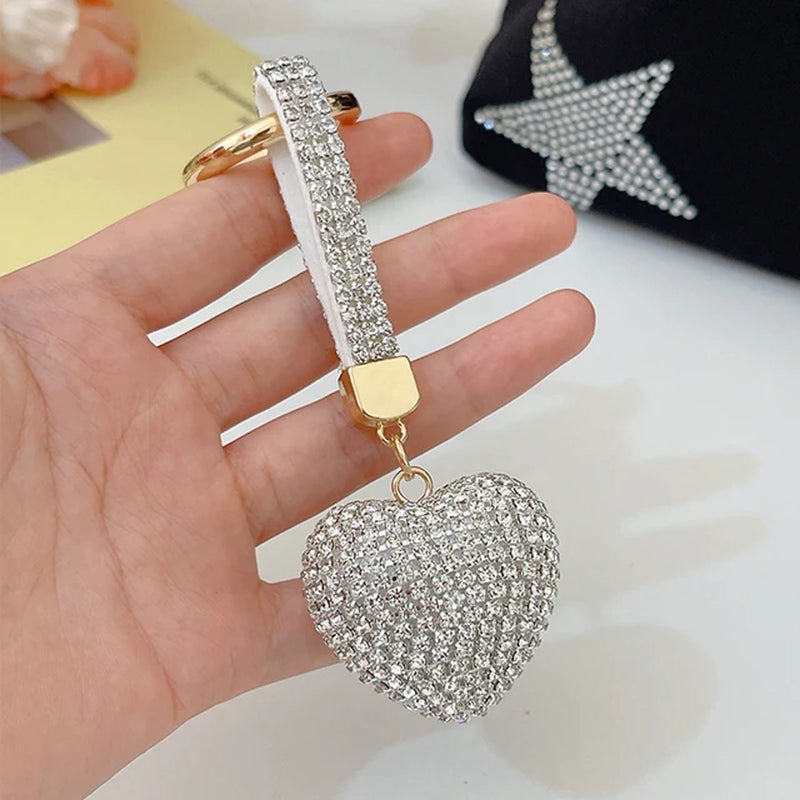 Light Luxury Multi-Color Love Heart Keychain Full Rhinestone Alloy Key Rings Women Handbag Pendant Creative Key Chains Gift